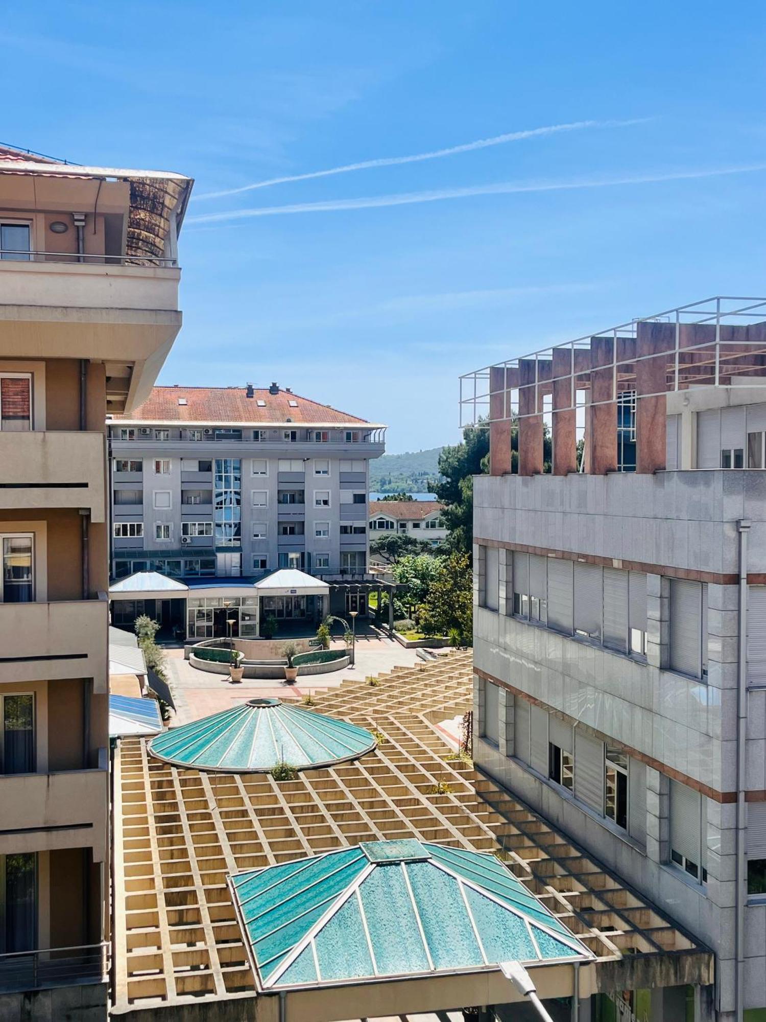 Mint Apartment Tivat Exterior foto